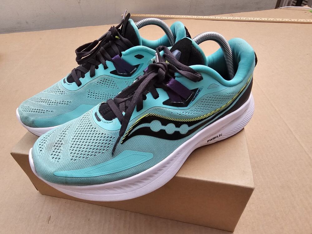 Saucony Guide 15 Women's Sneakers Sz 10 Cool Mint Running Shoes S10684-26